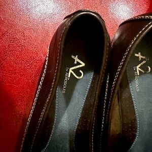 Aerosoles A-2 brown Square toes size 10